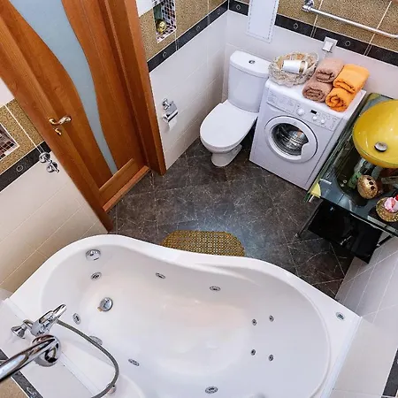 Apartament Na Prospekte Nezavisimosti *