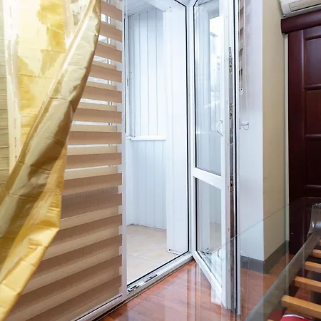 Na Prospekte Nezavisimosti Apartament *